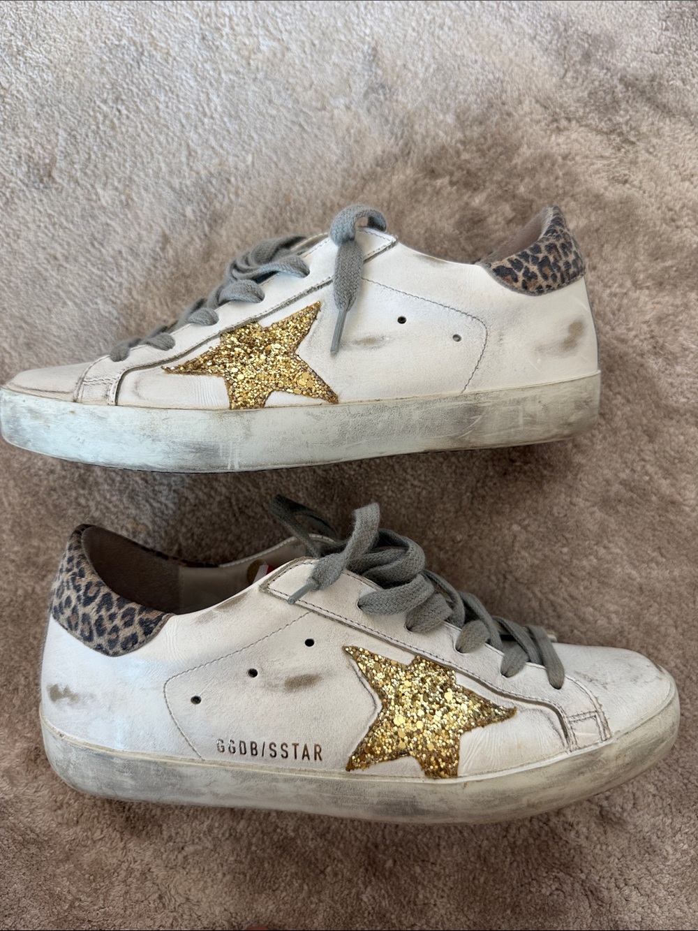 Golden Goose White Sneakers with Gray Laces and Gold Star - Picture 2 of 8